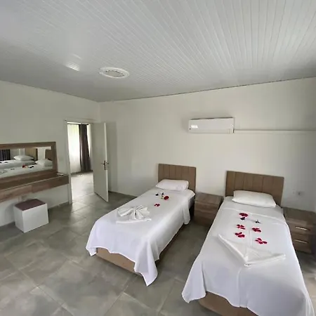 Toprak Dalyan * Ortaca (Mugla)